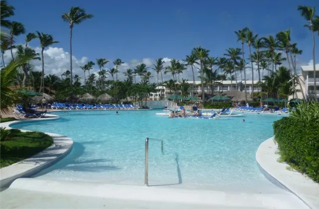 VIK Hotel Arena Blanca Punta Cana piscina